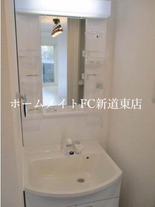 洗面設備　洗髪洗面化粧台