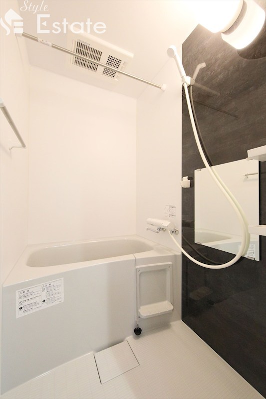 バス・シャワールーム　同仕様内装