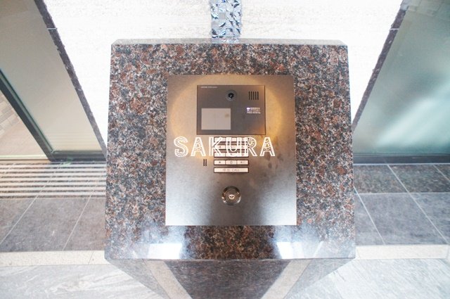 セキュリティ　女性の方でも安心のモニター付きオートロック♪