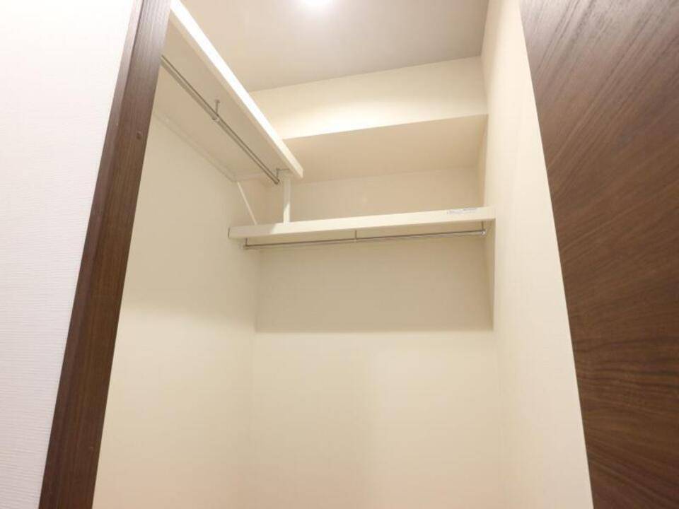 収納　ウォークインクローゼット