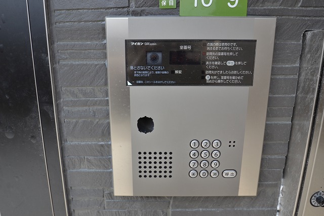 エントランス　オートロック付き☆