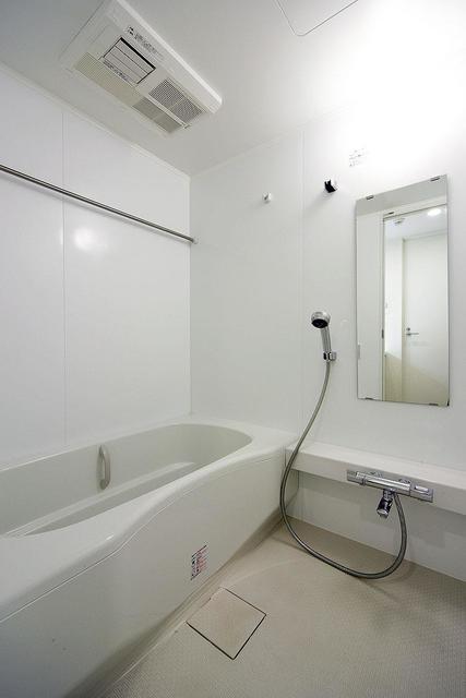 バス・シャワールーム　別部屋参考写真