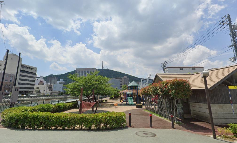 公園　新町川公園（公園）まで505m