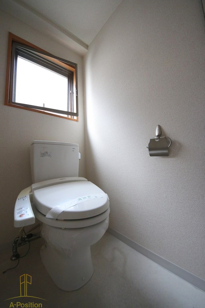 トイレ　セレニテ日本橋EST