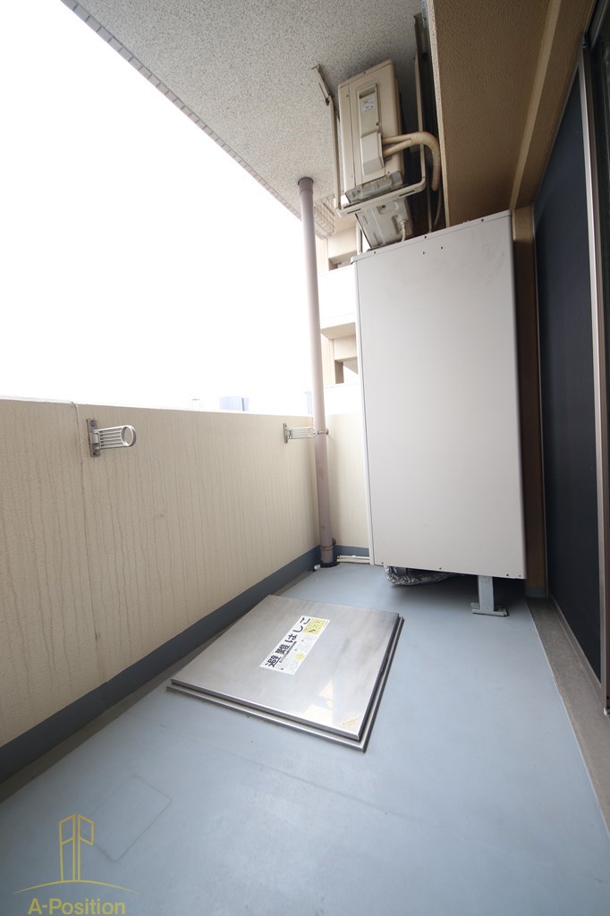 バルコニー　セレニテ日本橋EST