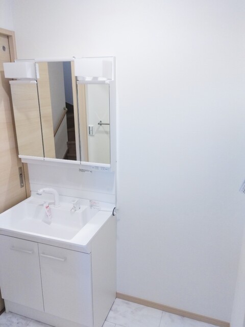 洗面設備　参考写真