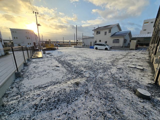 駐車場　建築中：2026年２月1日撮影