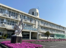 中学校　掛川市立東中学校（中学校）まで1099m