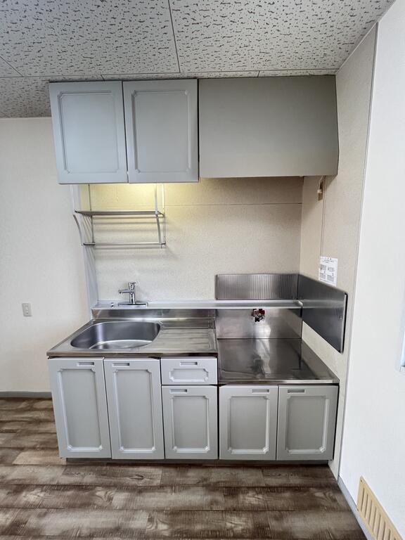 キッチン　同タイプの別のお部屋になります