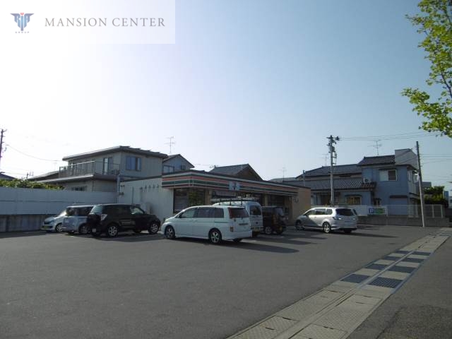 コンビニ　セブンイレブン新潟向陽2丁目店（コンビニ）まで222m