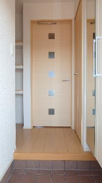 玄関　姿見付の下駄箱がある玄関♪（イメージ）