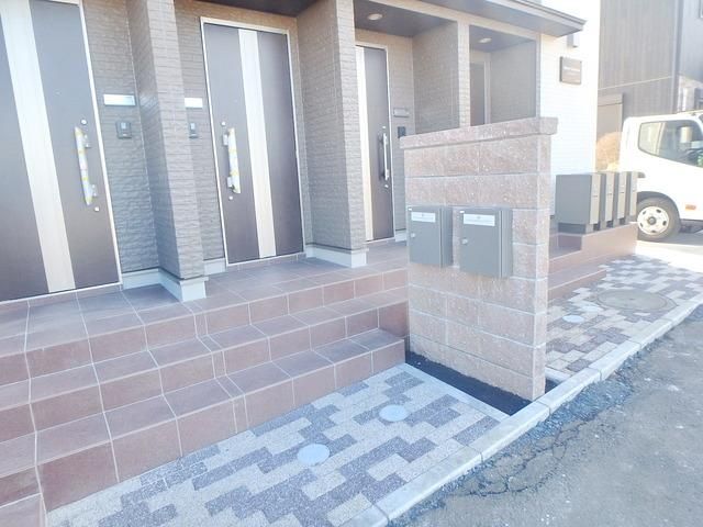 エントランス　★人気の重層タイプ★