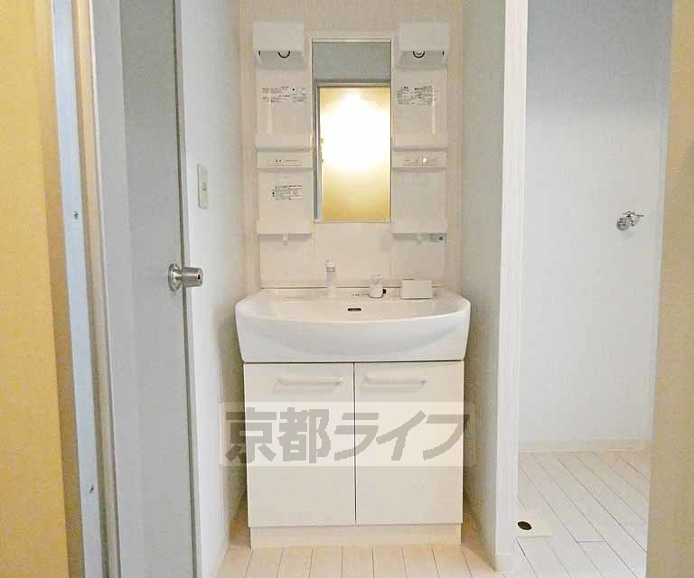 洗面設備　シャンプードレッサーです。