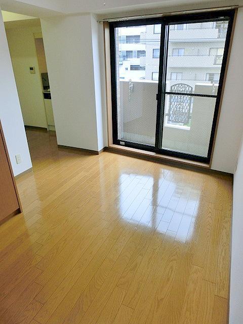 居室・リビング　別部屋同仕様