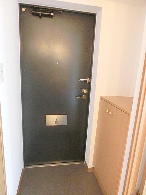 玄関　別部屋同仕様