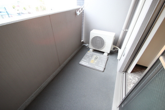 バルコニー　※別部屋の写真です