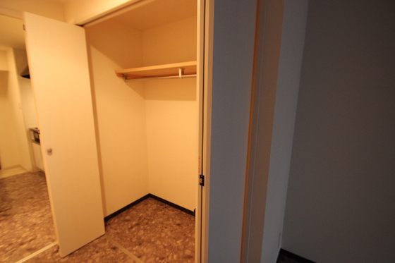収納　※別部屋の写真です