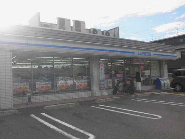 コンビニ　ローソン 一乗寺宮ノ東町店（コンビニ）まで136m