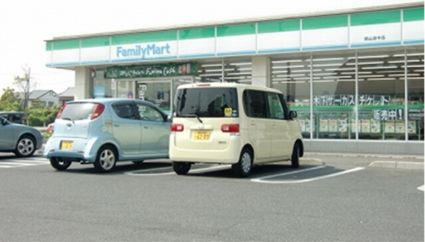 コンビニ　ファミリーマート岡山辰巳西店（コンビニ）まで364m
