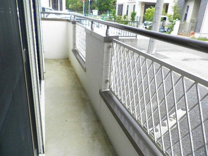 バルコニー　※別号室の写真です