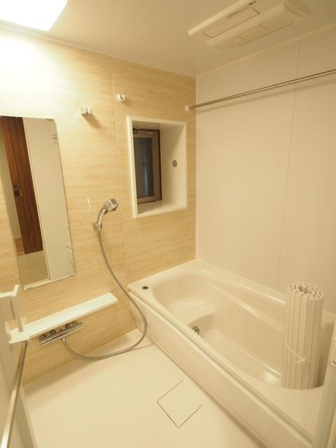 バス・シャワールーム　日々の暮らしに欠かせないお風呂です