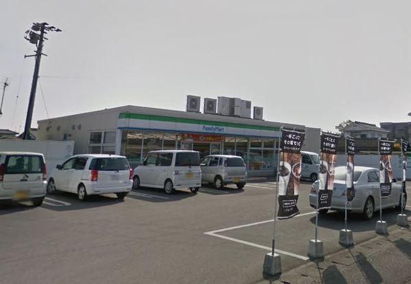 コンビニ　ファミリーマート島之内店（コンビニ）まで964m