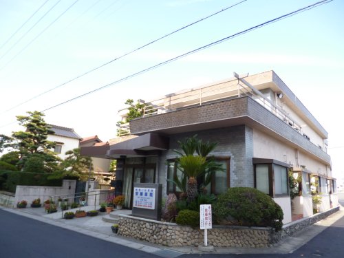 病院　安藤医院（病院）まで823m