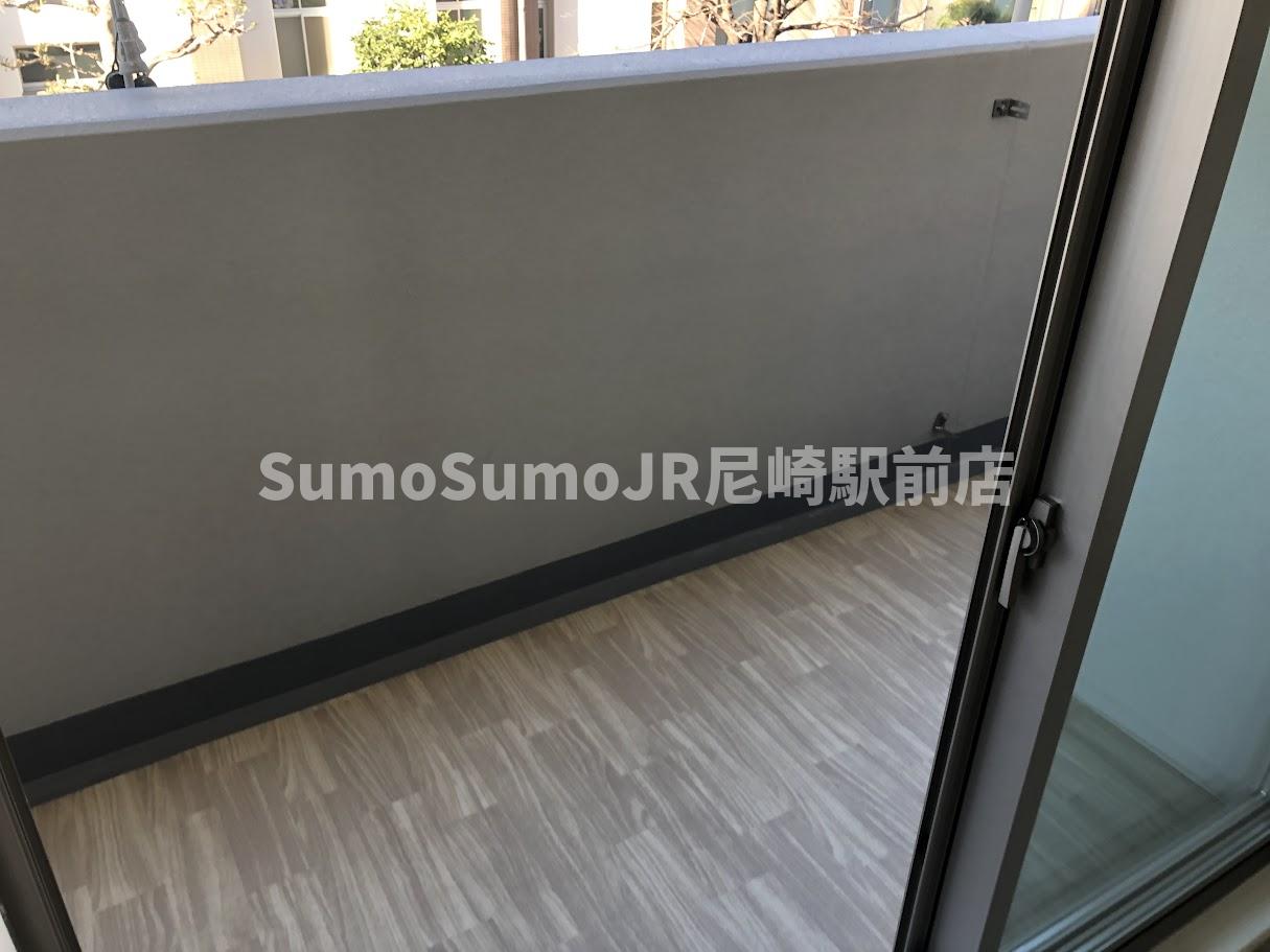 バルコニー　落ち着いた時間を過ごせるバルコニーです