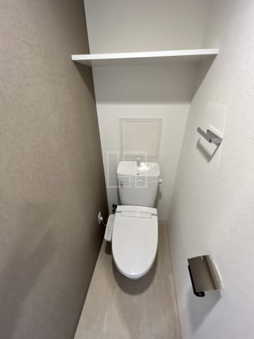 トイレ　アドバンス上町台シュタット　温水洗浄便座