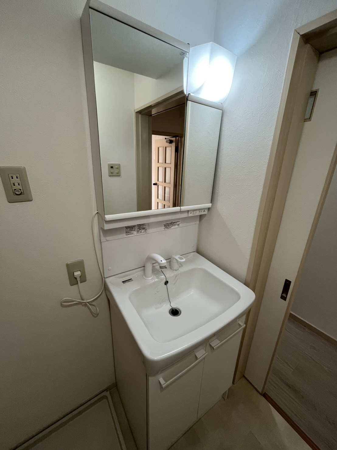 洗面設備　※別号室参考写真