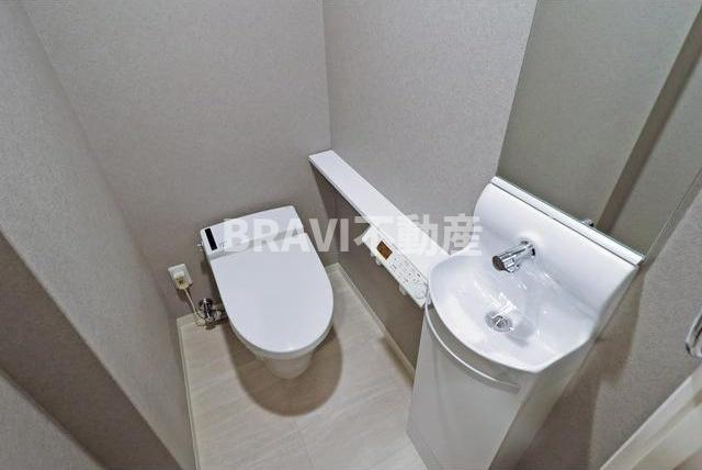 トイレ　【BRAVI南堀江】