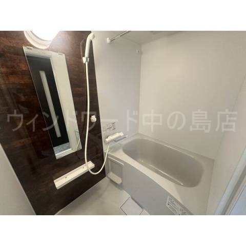 バス・シャワールーム　詳細は、ウィンドワード中の島店までご相談下さい。