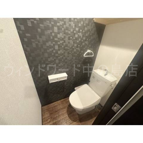 トイレ　詳細は、ウィンドワード中の島店までご相談下さい。