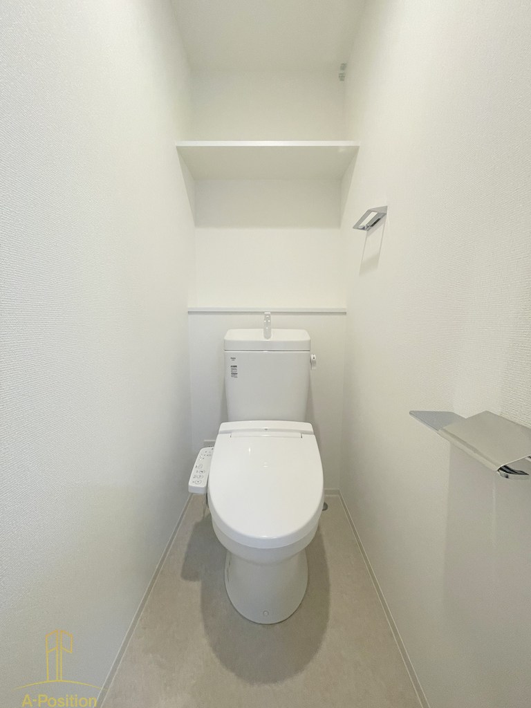 トイレ　レオンコンフォート九条アルバ