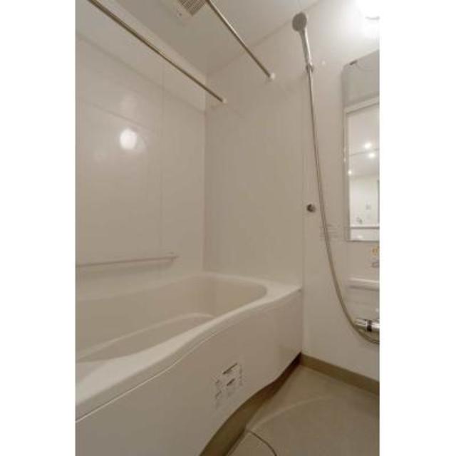 バス・シャワールーム　※写真は同タイプ住戸です。