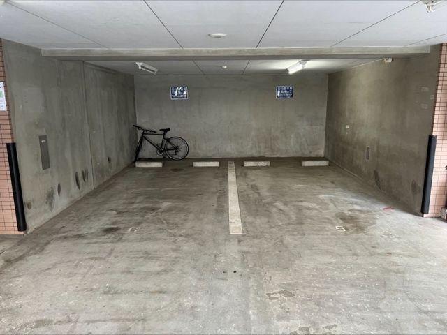 駐車場　駐車スペースもあります