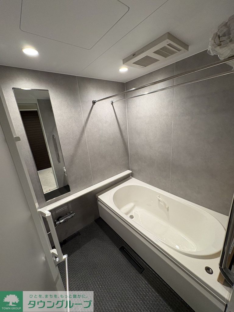 バス・シャワールーム　バス