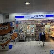 コンビニ　ローソンOSLドーム前千代崎駅店（コンビニ）まで282m