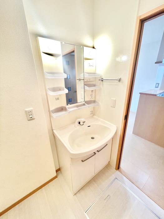 洗面設備　同系タイプ