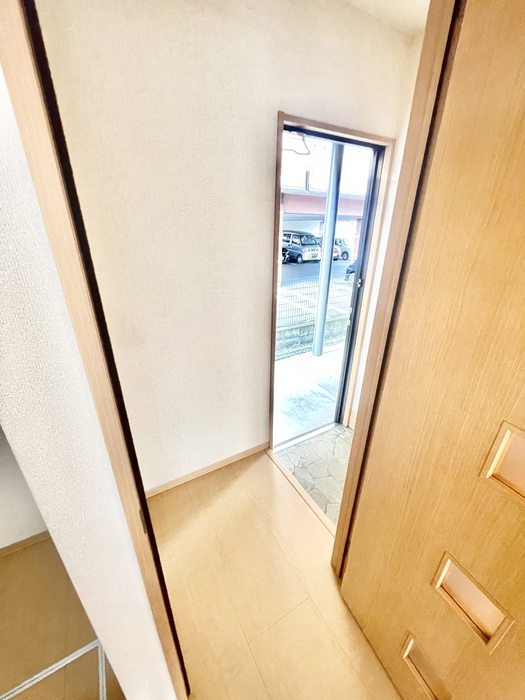 玄関　同系タイプ