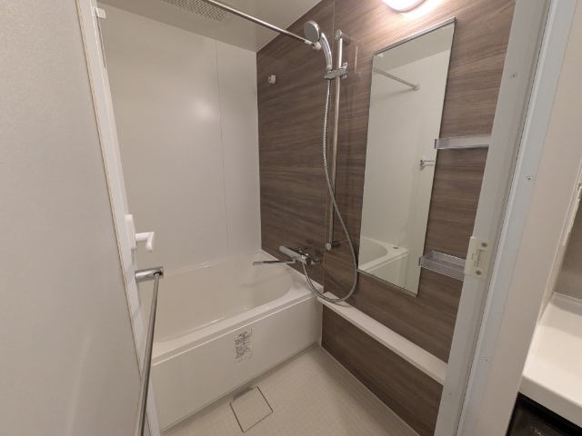 バス・シャワールーム　同タイプの他のお部屋