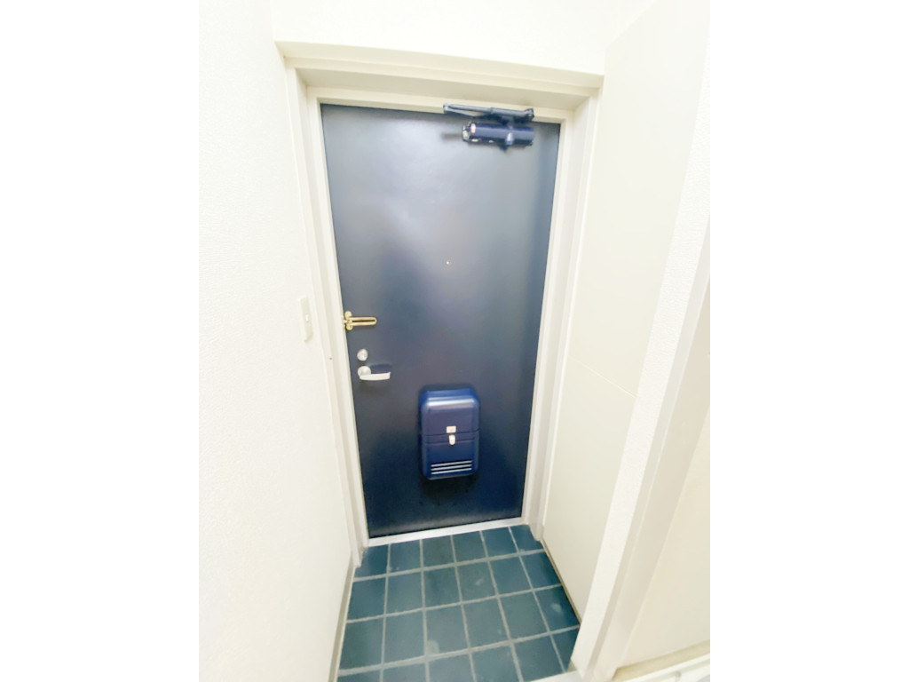 玄関　物件の内装です