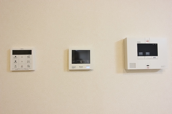 セキュリティ　給湯、TVインターホン、セキュリティ