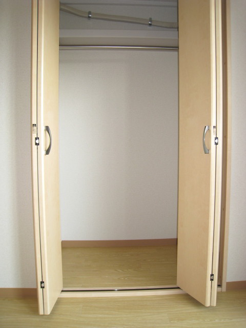 収納　現況と相違する場合は現況を優先します。