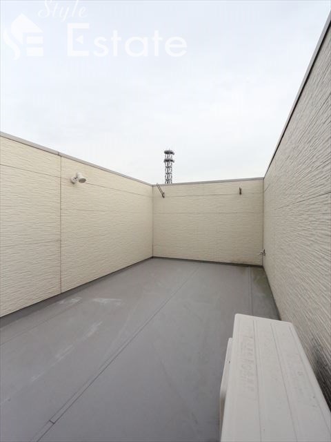 バルコニー　バルコニー