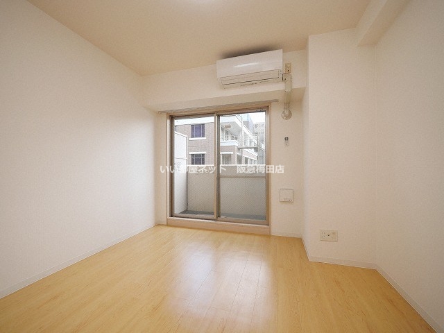 居室・リビング　同仕様写真となります。