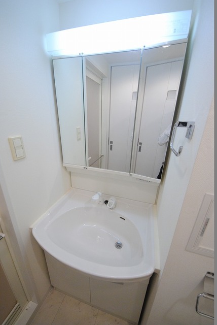 洗面設備　写真は３０８号室