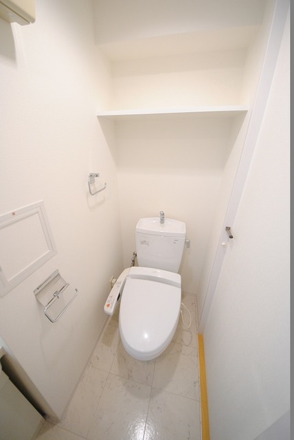 トイレ　写真は３０８号室