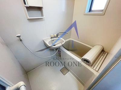 バス・シャワールーム　お風呂です。