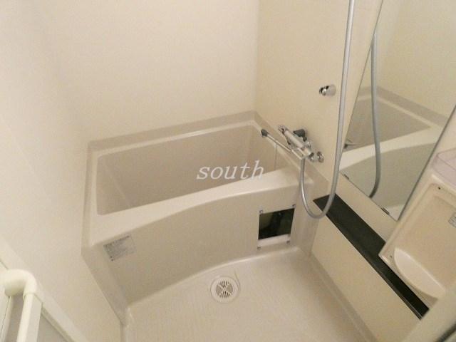 バス・シャワールーム　浴室乾燥機付きのお風呂♪